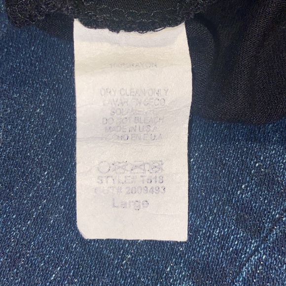 D’CLOSET Black sequined y-back tank top - Picture 5 of 5